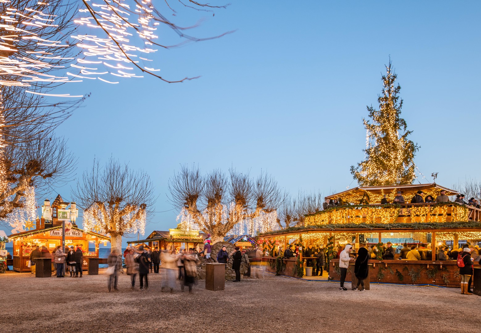 Weihnachtsmarkt am See in Konstanz