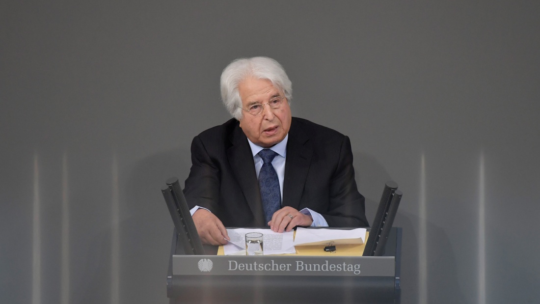 Saul Friedländer spricht anlässlich des Holocaust-Gedenktag im deutschen Bundestag