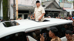 Prabowo Subiantoam16.02.2024 in Limosine in Jakarta.