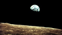Blick vom Mond auf die Erde, aufgenommen 1968 von den Apollo 8- Astronauten
