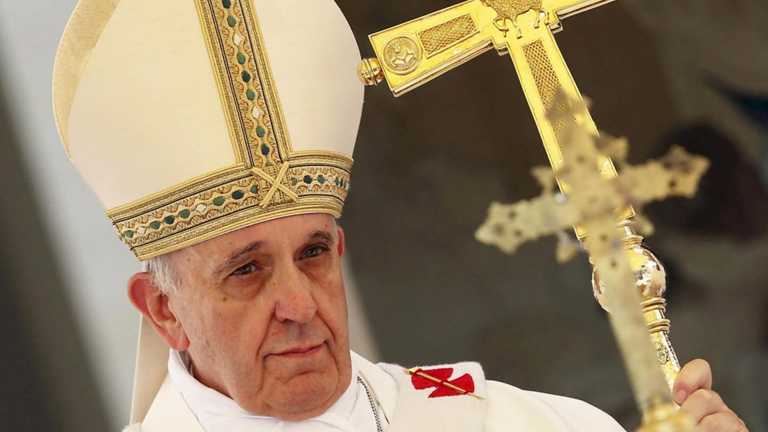 Papst Franziskus prangert Korruption und Amtsmissbrauch im Vatikan öffentlich an.