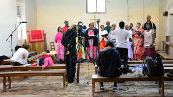 Der Cantate-Stadtchor probt in der Kirche