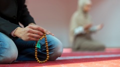 Gebet in Moschee