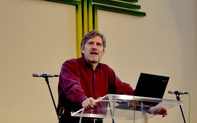 Hans-Peter Mumssen, Pastor und Musiker