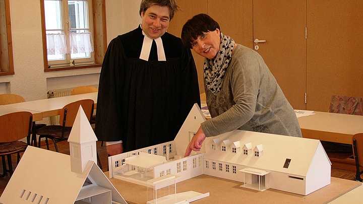 Modell für den Umbau der evangelischen Friedenskirche Wildenheid