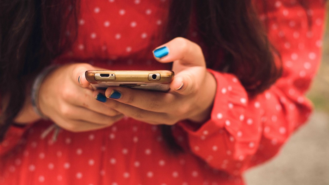 Jugendliche suchen jetzt aktiver Beratung übers Telefon