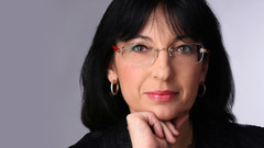 Portrait der Politologin Viola Neu
