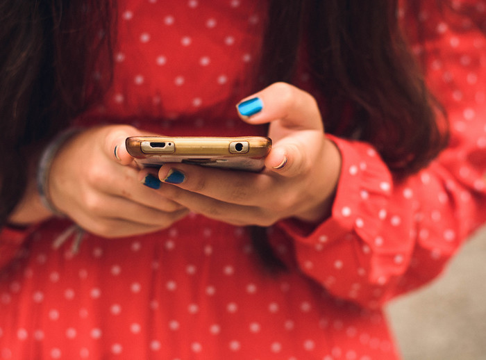 Jugendliche suchen jetzt aktiver Beratung übers Telefon