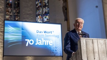 Bundespräsident Frank-Walter Steinmeier bei der Festrede "70 Jahre Wort zum Sonntag"