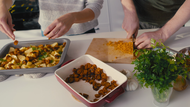 Zubereitung des Weihnachtsessens