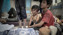 Verletzte Kinder nach einem Angriff im Al-Shifa-Krankenhaus in Gaza, in dem der Münsteraner Arzt Ahmed Murtaja geholfen hat