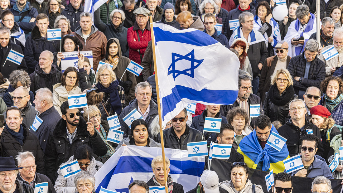 Solidaritätskundgebung für Israel auf dem Bonner Marktplatz
