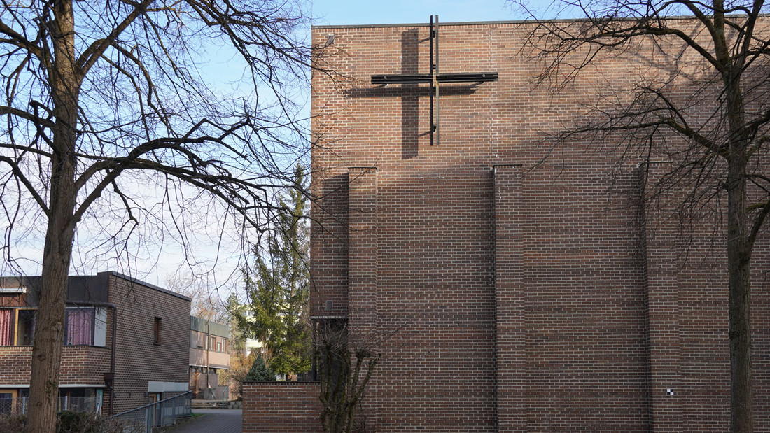 Die evangelische Lätarekirche in München 