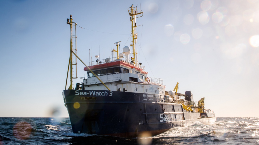 Das Schiff Sea-Watch 3 vor der libyschen Küste. 
