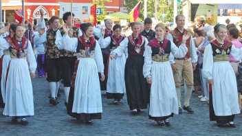 Probsteier Trachtengruppe in Schönberg 2010