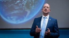 Präses Thorsten Latzel auf der Landessynode der Evangelischen Kirche im Rheinland.