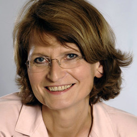 Dr. Claudia Ingenhoven