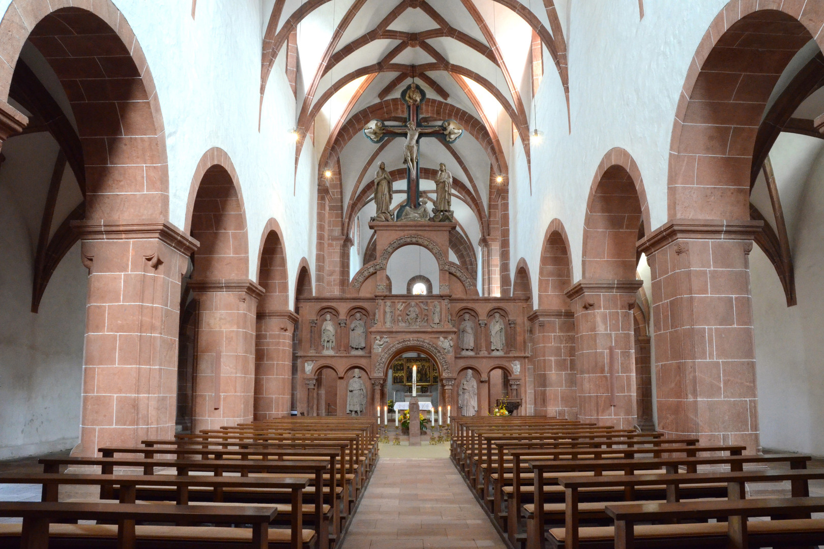 Kloster Wechselburg von innen