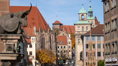 Blick auf Rathaus und Altstadt von Nürnberg