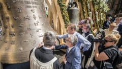 Die neuen Glocken der Leipziger Nikolaikirche sind am Samstag (29.06.2019) mit einem Festgottesdienst eingeweiht worden. An der Feier nahm auch Altbundespraesident Joachim Gauck teil.  