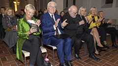 Kirsten Fehrs, Ratsvorsitzende der EKD , Bundespräsident Frank-Walter Steinmeier, Kardinal Reinhard Marx , Staatsministerin Ulrike Scharf, BR-Intendantin Katja Wildermuth, Christine Strobl ARD