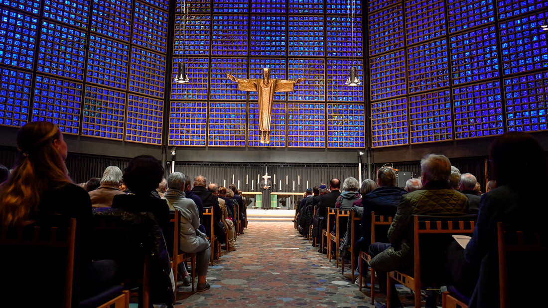 Gottesdienst in der evangelischen Kaiser-Wilhelm-Gedächtnis-Kirche