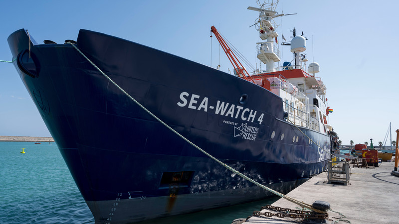 Sea-Watch 4, im Hafen von Burriana