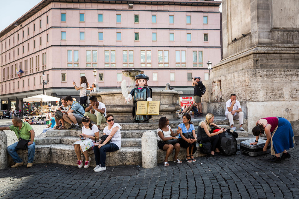 Mit dem Playmobil-Luther in Rom unterwegs