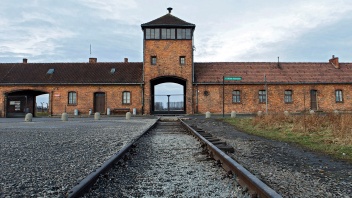 Auschwitz-Birkenau Tor