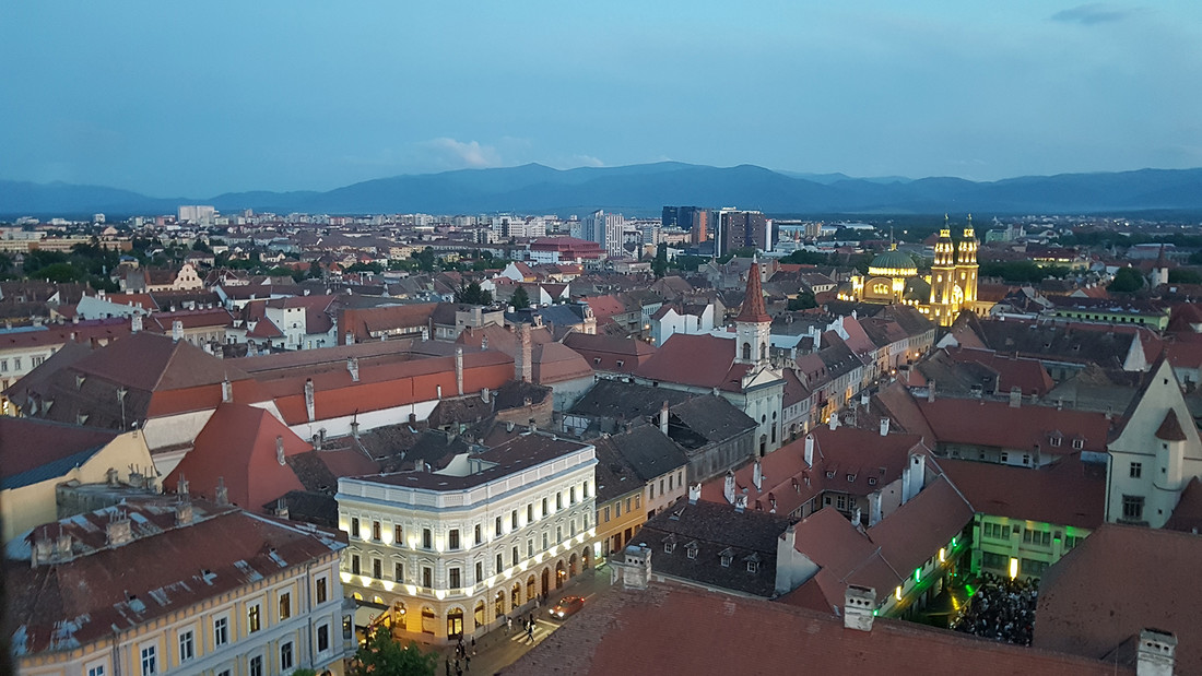 Blick vom Kirchturm der Hermannstädter Stadtpfarrkirche.