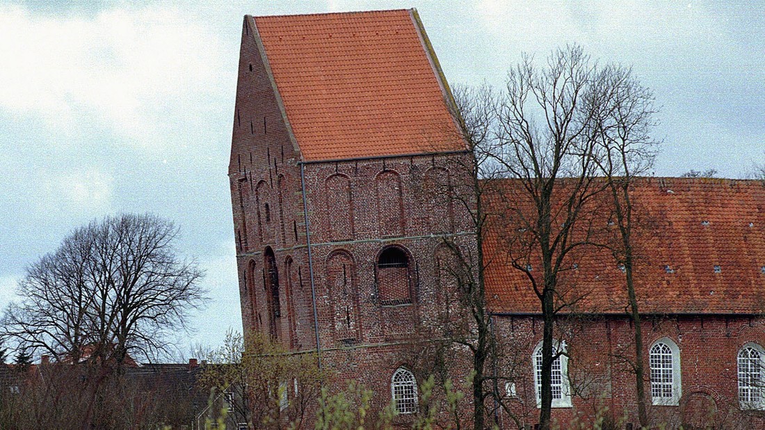 Der schiefe Kirchturm von Suurhusen