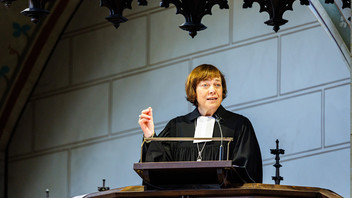 Die ehemalige Ratsvorsitzende der Evangelischen Kirche in Deutschland, Präses Annette Kurschus in der Schlosskirche Wittenberg