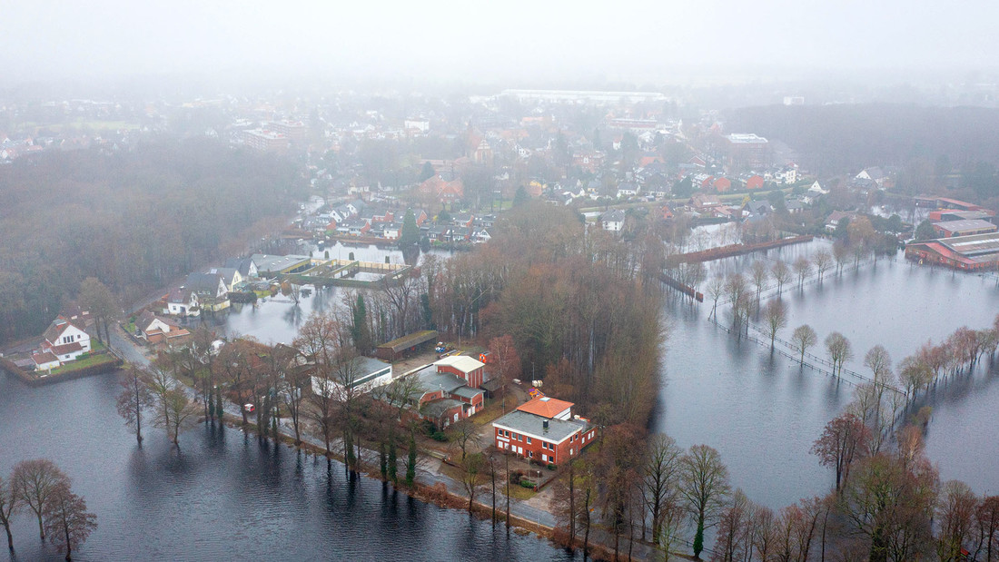 Hochwasser im niedersächsischen Lilienthal.