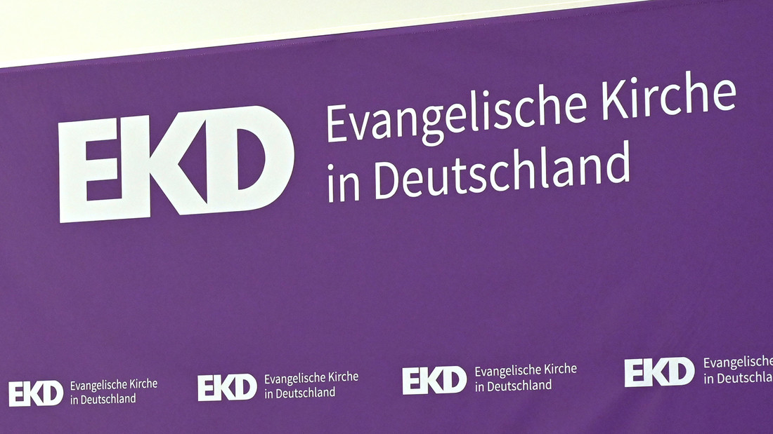 EKD Logo auf Synode 2023