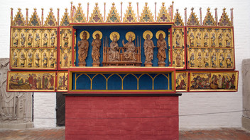 Der Böhmischer Altar im Dom "Sankt Peter und Paul" zu Brandenburg an der Havel ist ein Glanzstück in der evangelischen Kirchenarchitektur Ostdeutschlands.