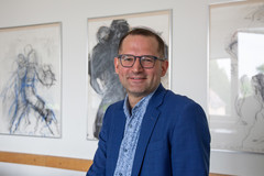 Professor Florian Höhne