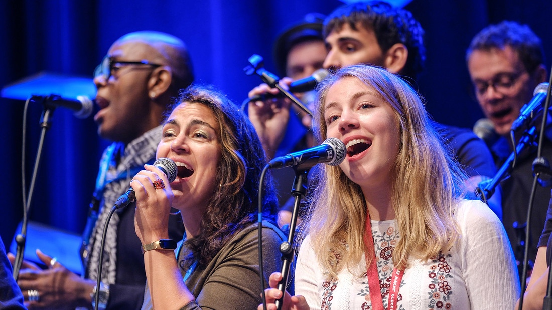 Gospelsängerinnen auf dem Gospelkirchentag