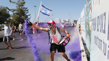 Tausende von Demonstranten lieferten sich Straßenschlachten mit der Polizei als Reaktion auf die "Justizreform" Israels