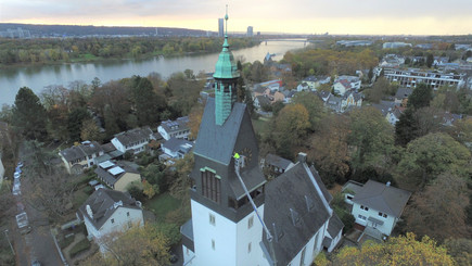 Große Kirche in Bonn-Oberkassel