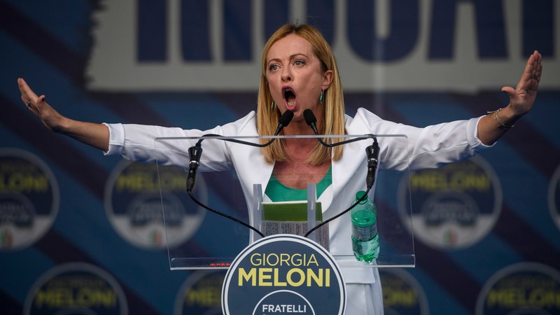 Hat sich mit ihrer neofaschistischen Partei Fratelli d'Italia bei den Wahlen in Italien durchgesetzt: Giorgia Meloni