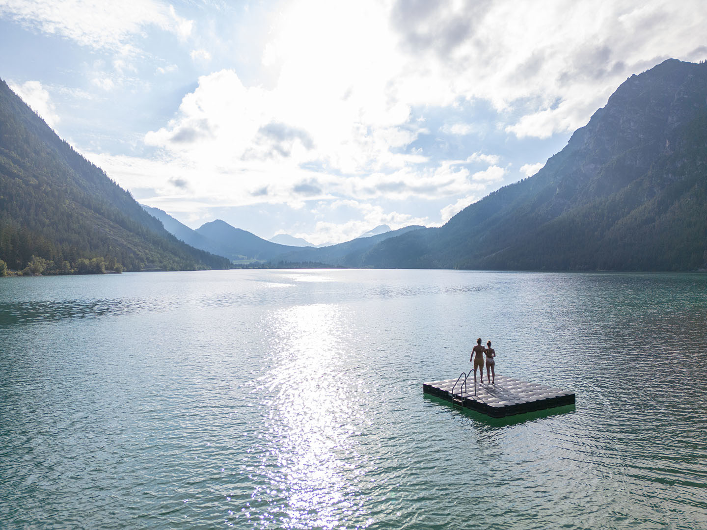 Ein See in den Bergen