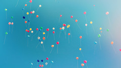 bunte Luftballons am Himmel