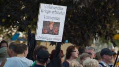 Behinderung eines TV-Teams am Rande des Besuchs von Bundeskanzlerin Angela Merkel in Dresden. 
