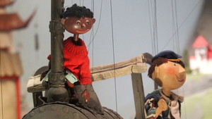 Jim Knopf und Lukas, der Lokomotivführer als Marionetten der Augsburger Puppenkiste