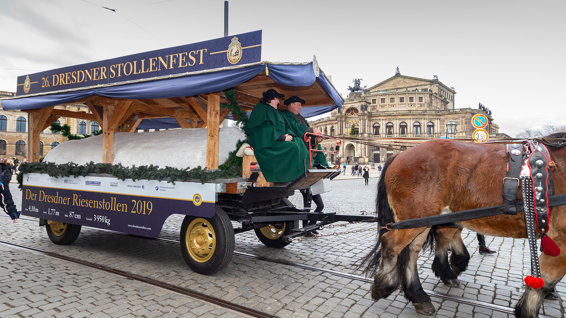 XXL-Stollen auf dem Striezelmark 2019