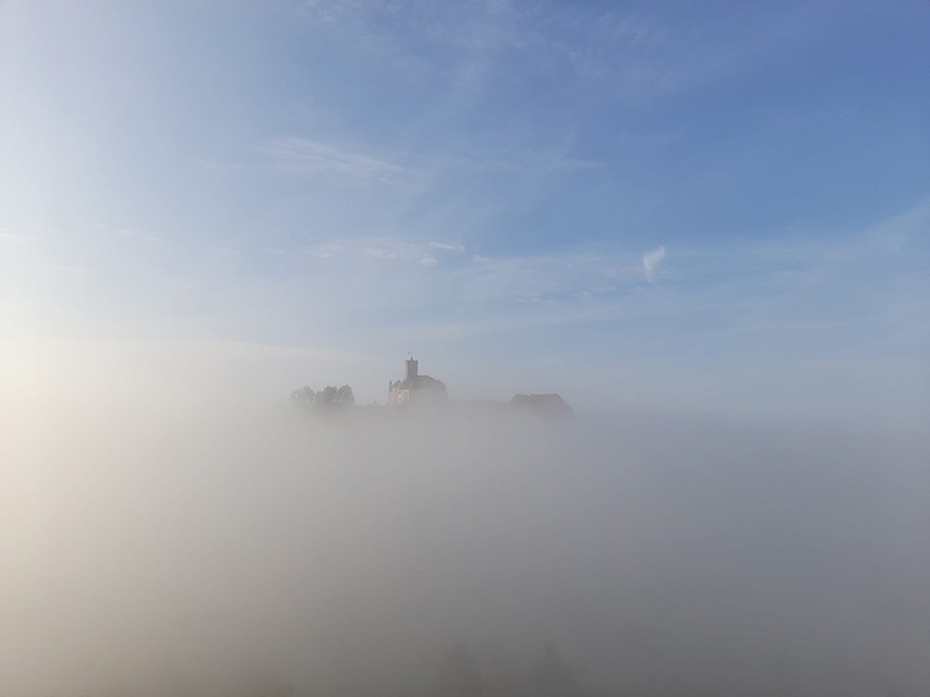 Wartburg im Nebel