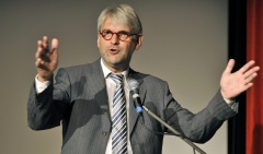 Ulrich Körtner bei einem Internationalen Kongress zum Reformationsjubiläum 2017 in Zürich.