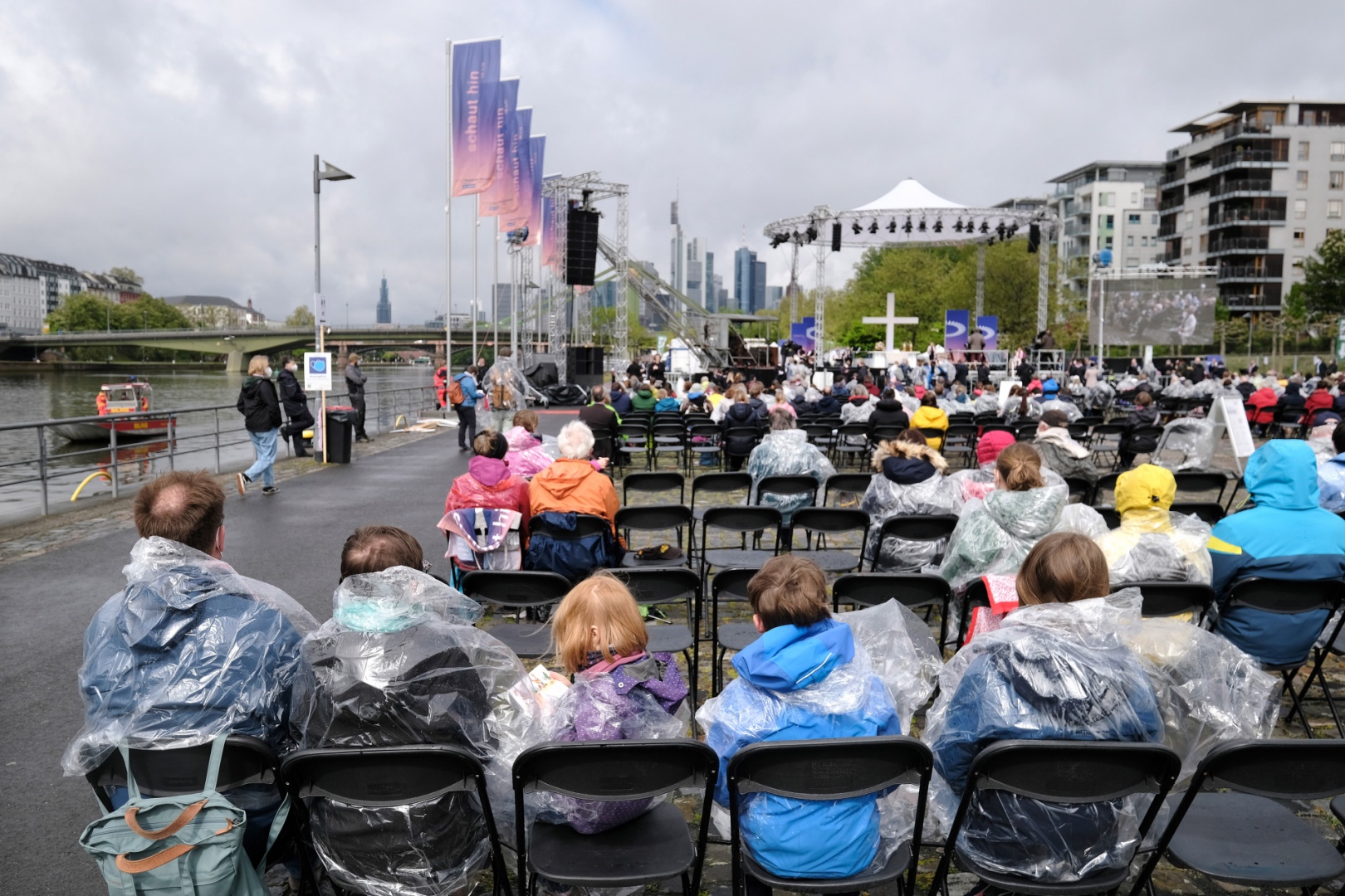 Open Air Gottesdienst an der Weseler Werf