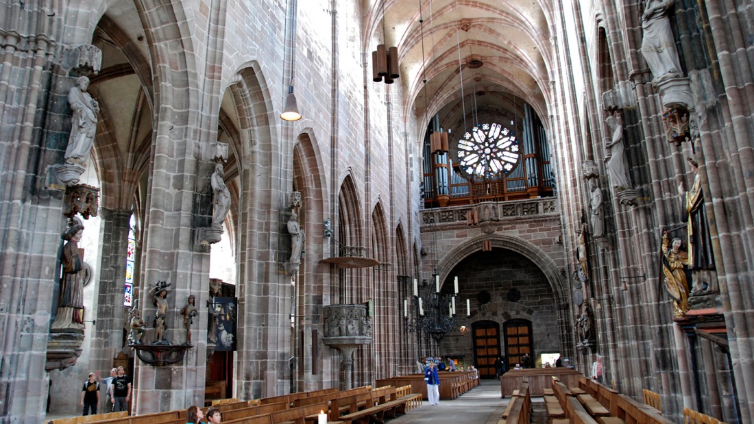Nürnberger Lorenzkirche