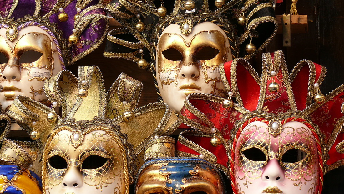Masken im Karneval